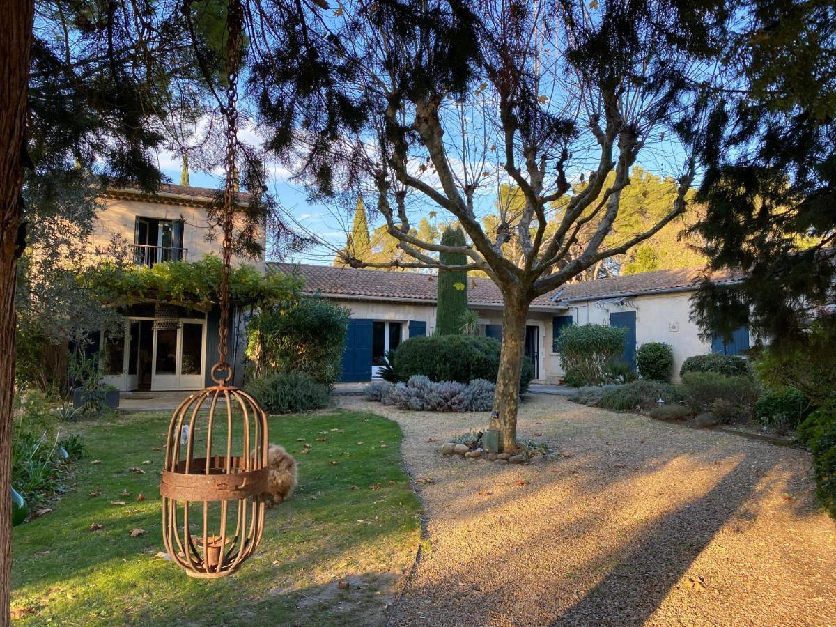 Saint-Rémy-de-Provence Mas La Pauline Gites De Charme & Roulotte מראה חיצוני תמונה